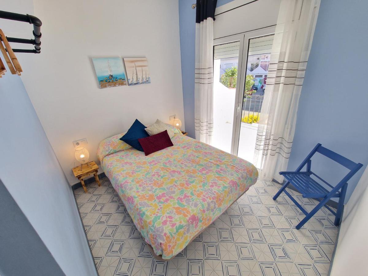 La Maisonnette Bleue Empuriabrava Exteriör bild