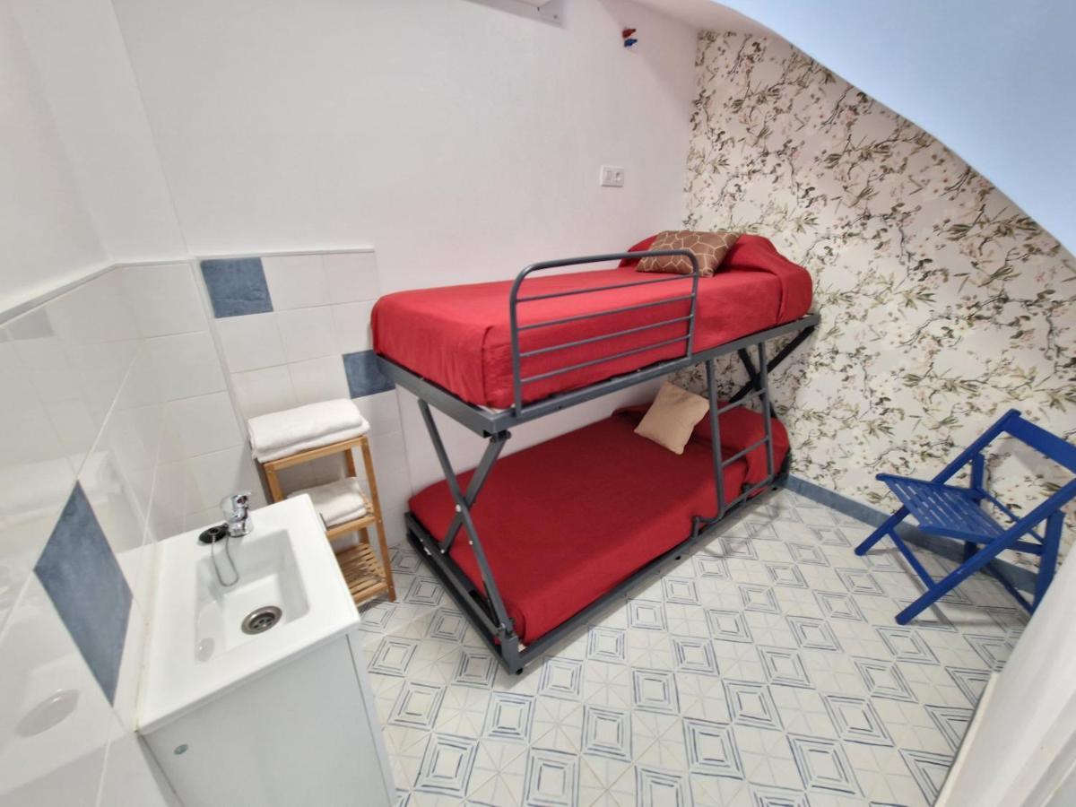 La Maisonnette Bleue Empuriabrava Exteriör bild